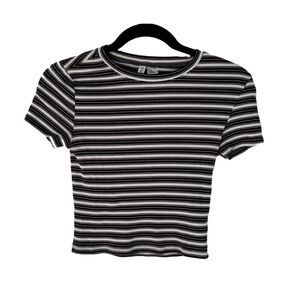H&M Black White & Beige Striped Crop Fitted Tee EUC